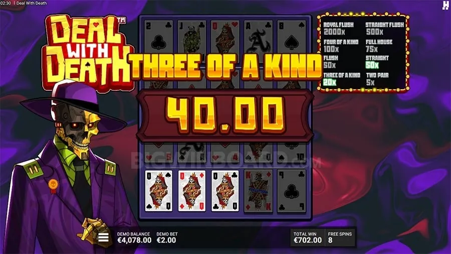 Player enjoying ph22 mobile casino games